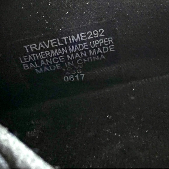 Easy Spirit Traveltime Glitter Clogs - Picture 4 of 4